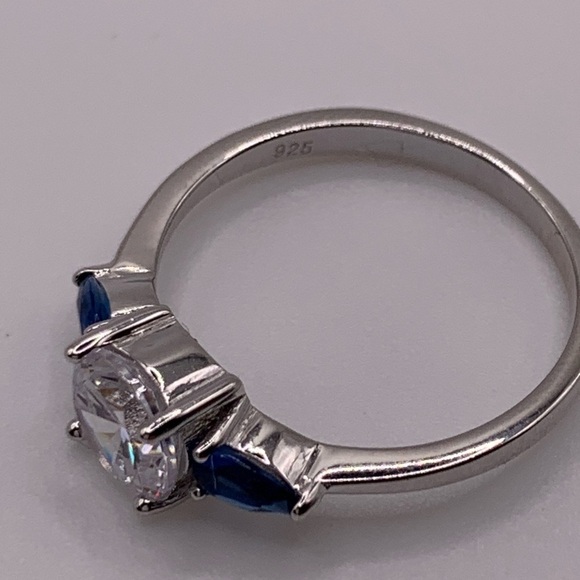 Sterling silver and  cz ring size 8.5 /052224-RG0010E - Picture 3 of 6
